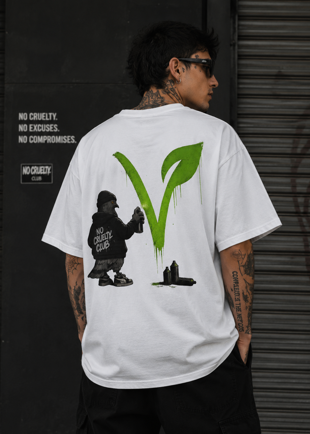 Polera Oversize V Vegan Grafiti Pidge — Unisex