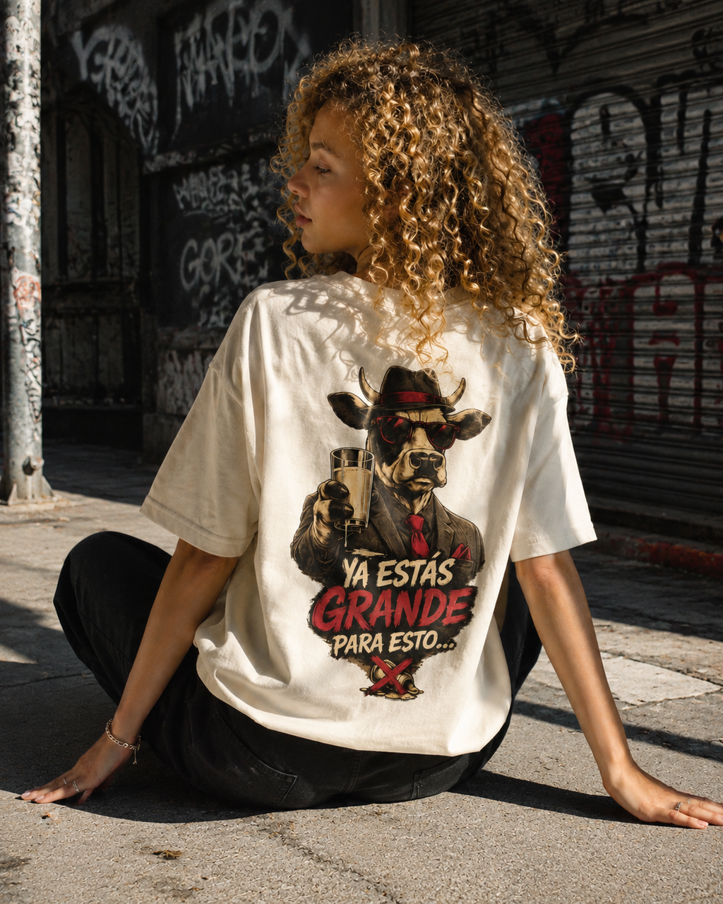 Polera Normal Fit "Ya estás grande"— Unisex